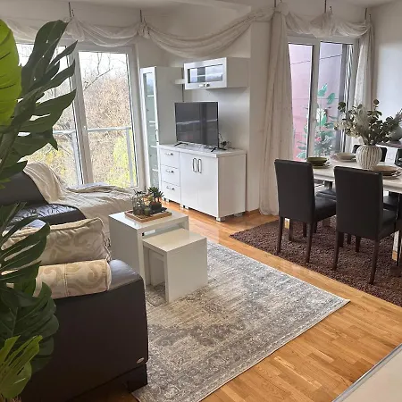 Prelep Pogled, Elegantan Komfor Blizu Centra, Besplatan Parking, Floresta * Врнячка-Баня