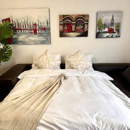 Apartamento Prelep Pogled, Elegantan Komfor Blizu Centra, Besplatan Parking, Floresta