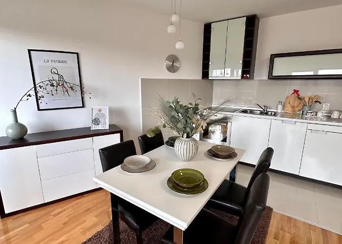 Prelep Pogled, Elegantan Komfor Blizu Centra, Besplatan Parking, Floresta Lejlighed