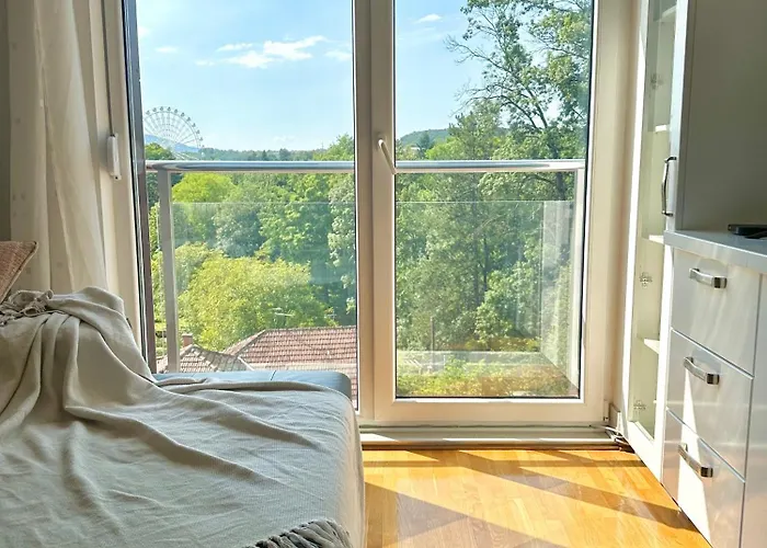 Prelep Pogled, Elegantan Komfor Blizu Centra, Besplatan Parking, Floresta